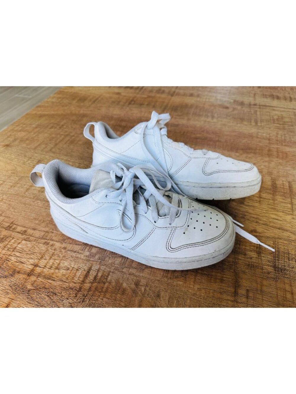 Nike Court Borough Low 2Big Kids' Shoes 4.5 Girls or Boys Sneakers White Nikes